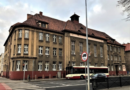Dzwonek, plecak i… walka o przetrwanie? Sprawdzamy bezpieczeństwo na drogach do leszczyńskich szkół